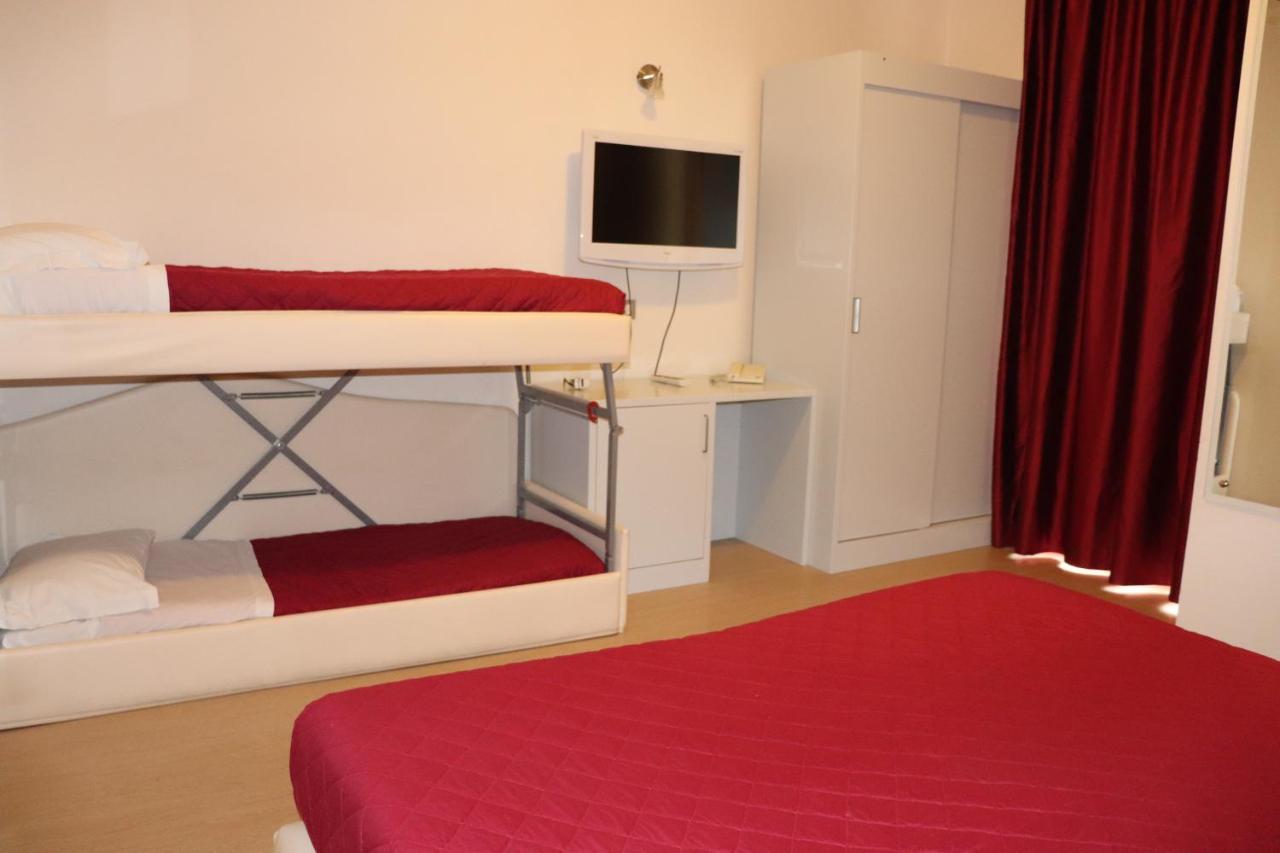 Hotel Morolli Rimini Exterior foto